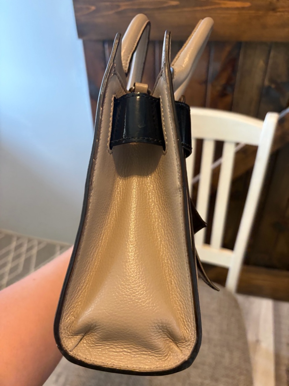 kate spade taupe satchel with glossy black bow - Picture 5 of 8